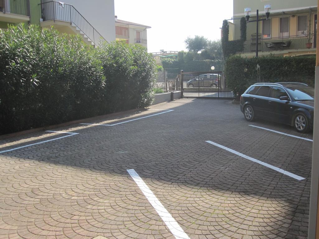 Hotel Benacus Bardolino Exterior photo