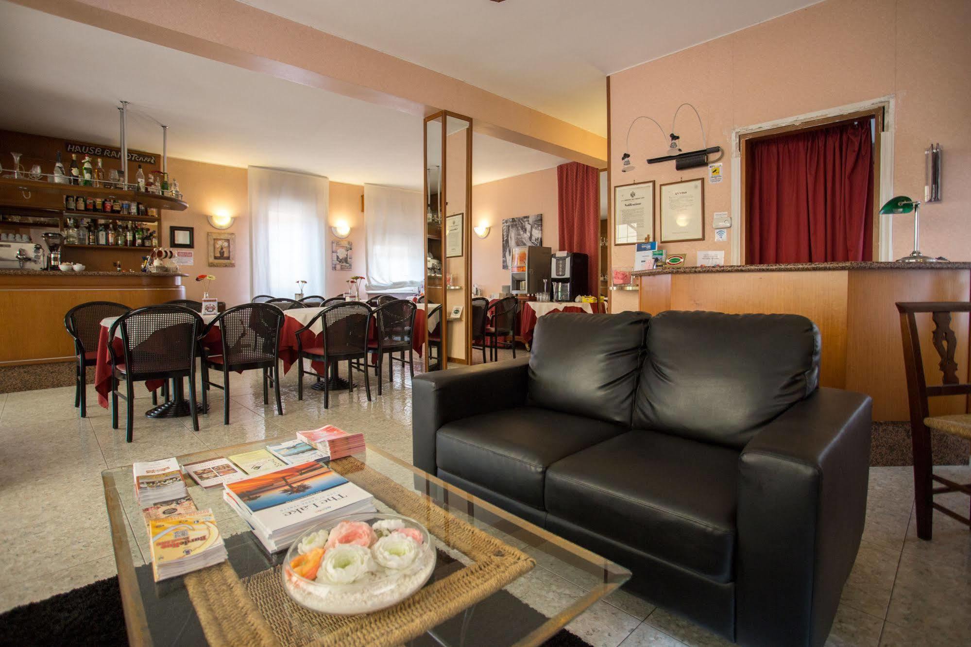 Hotel Benacus Bardolino Exterior photo