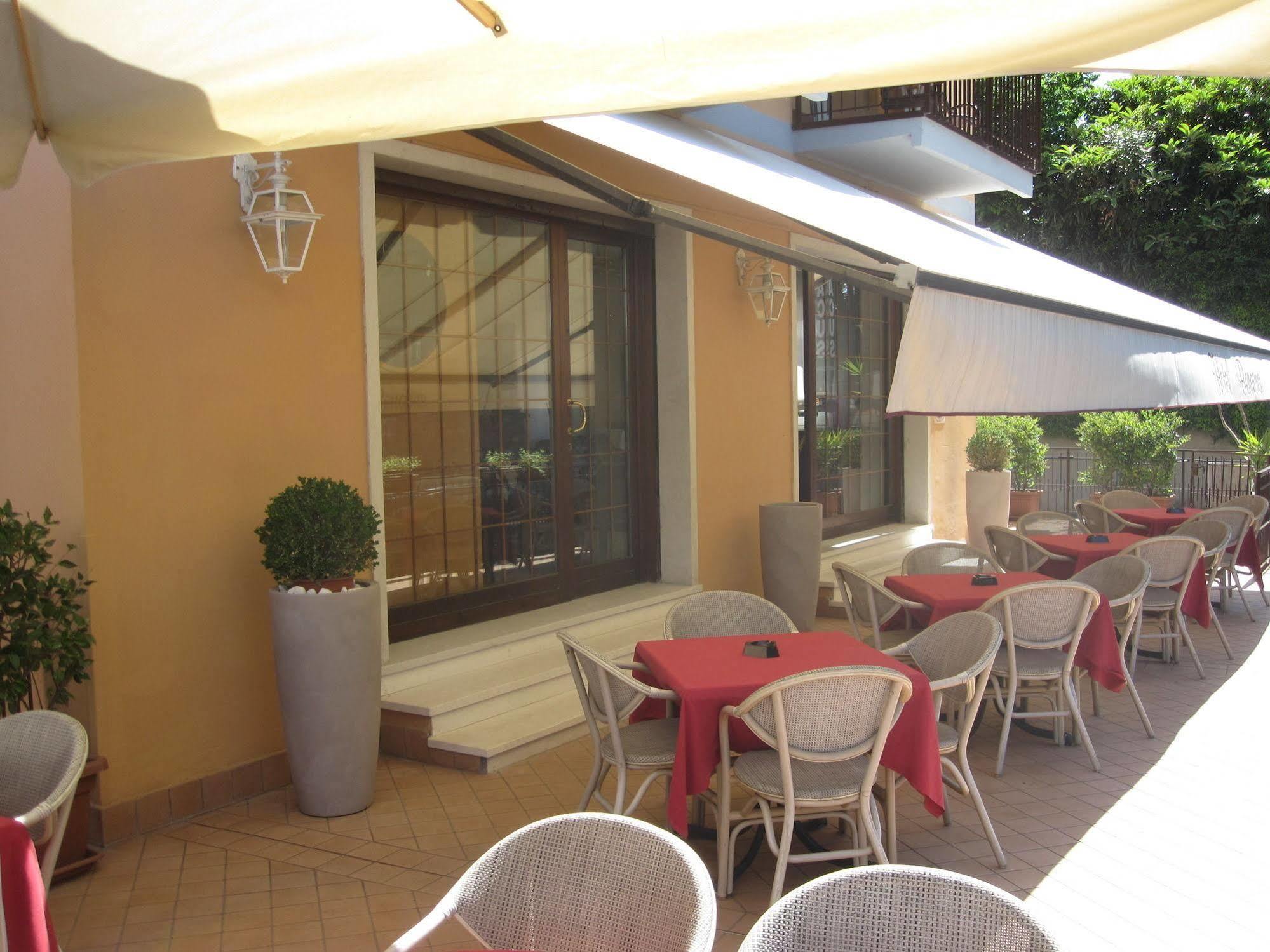 Hotel Benacus Bardolino Exterior photo
